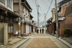 江戸時代の名残が残る御所市内の路地